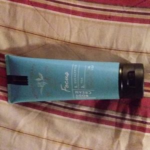 Bath & Body Works aromatherapy body cream